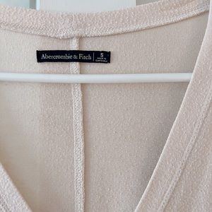 Abercrombie button up soft top